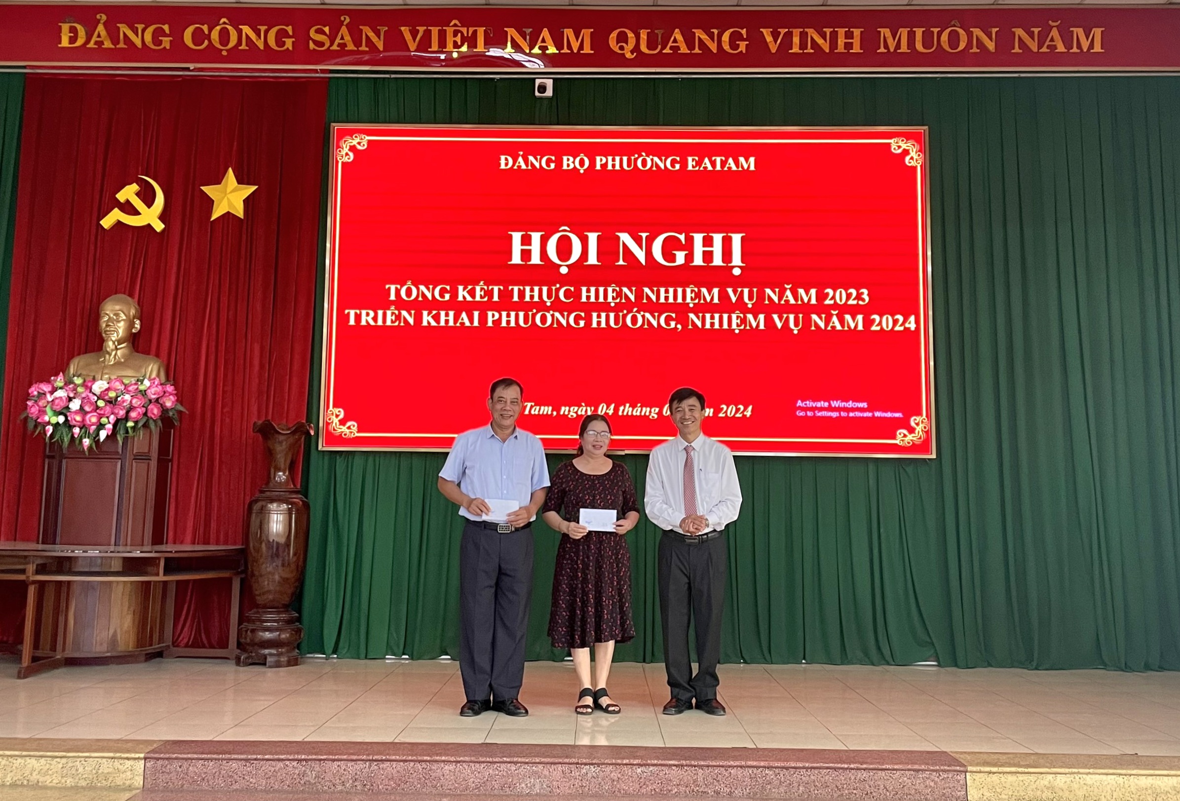 Tổng kết Đảng ủy năm 2023. hình7